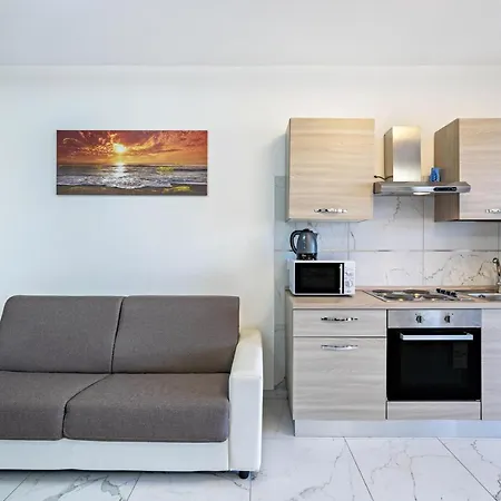 Planet 304 Apartman *